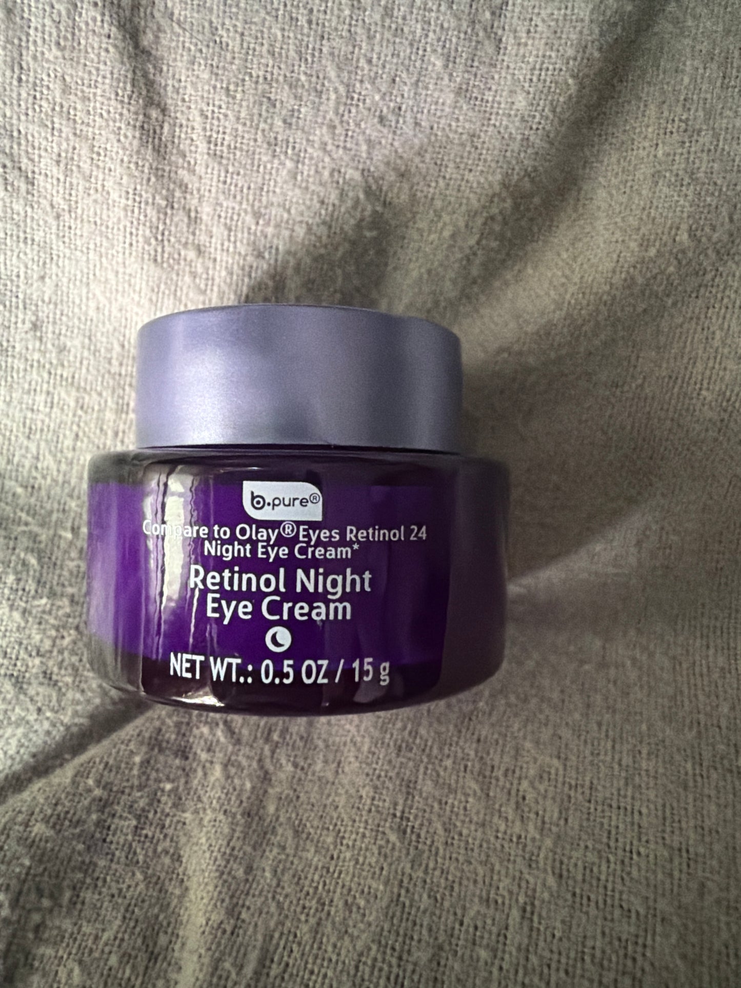 Retinol night eye cream