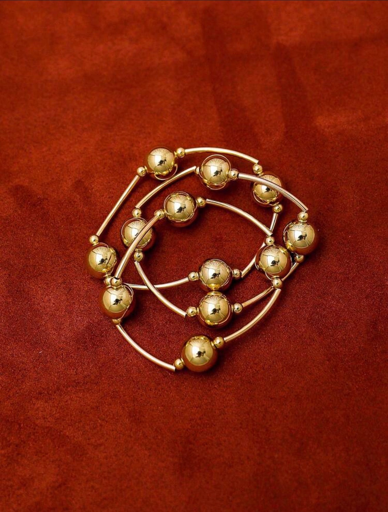 Vintage small chunky gold bracelet