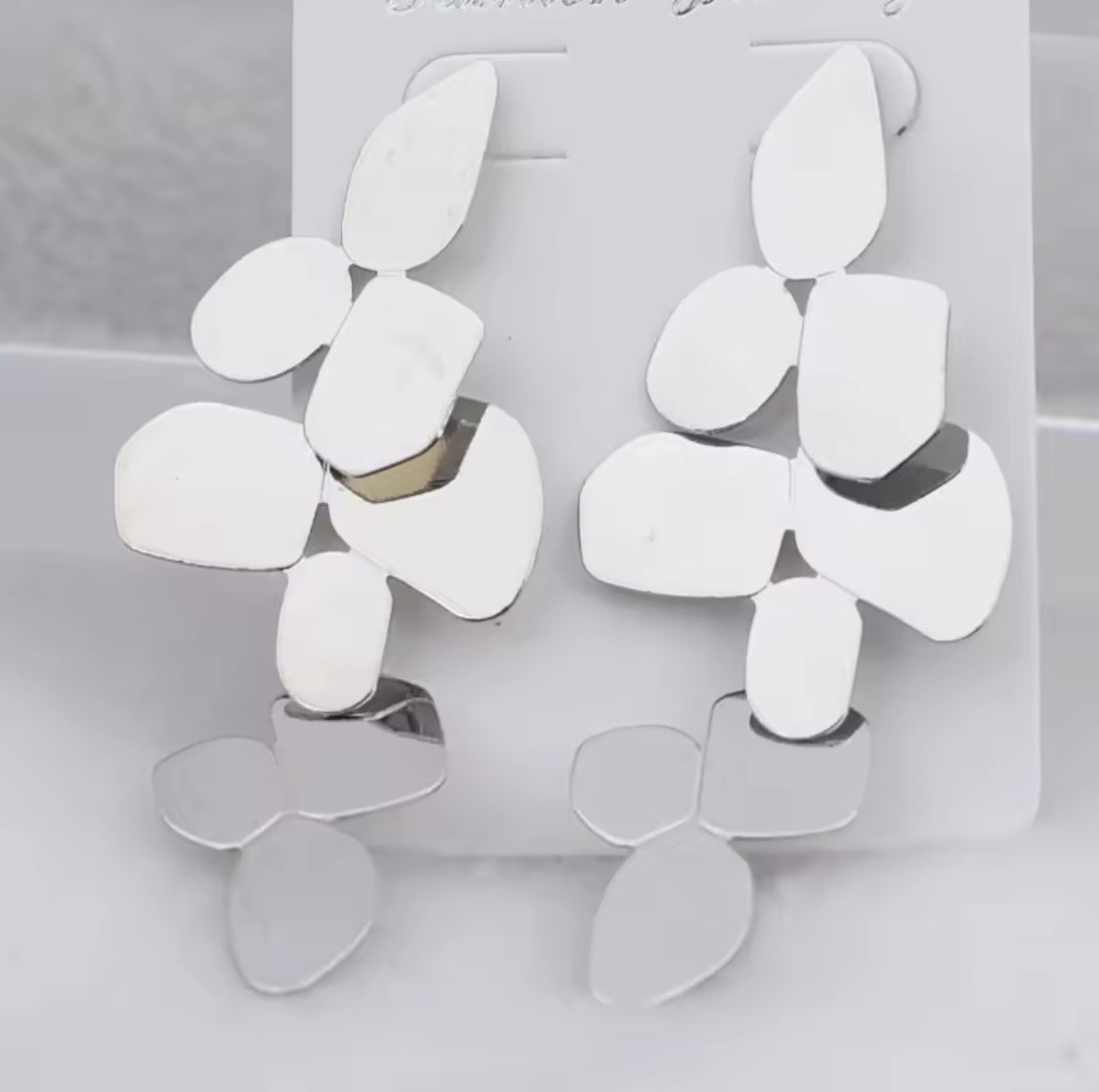 Pedal baroque earrings