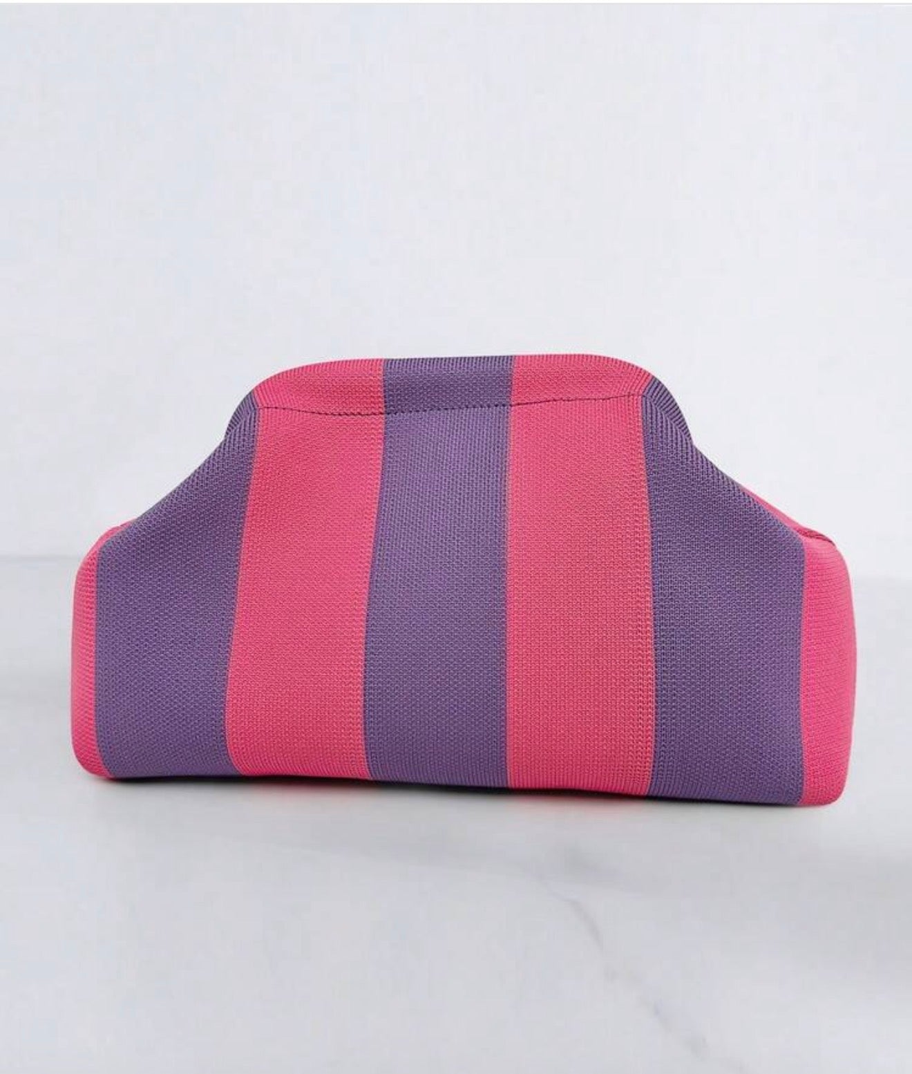 Purple strip clutch