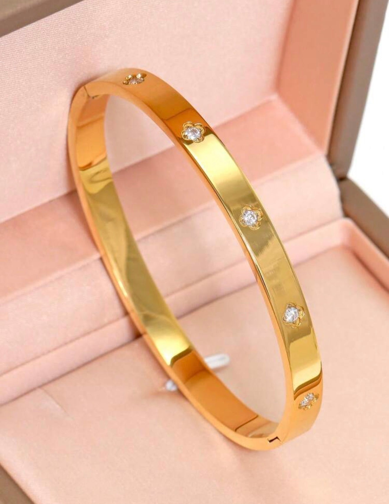 4piece stainless steel bracelet