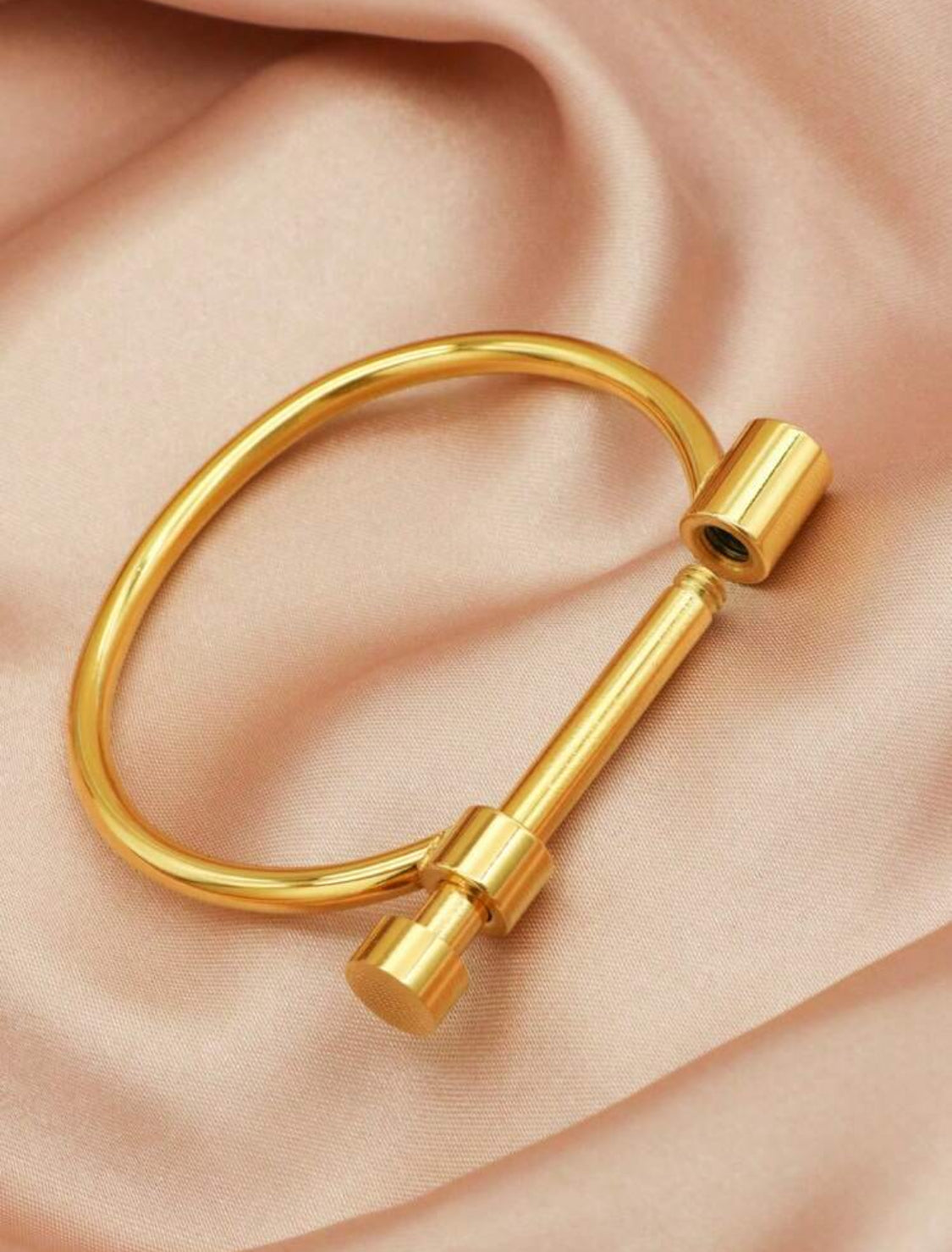Cuff bracelet