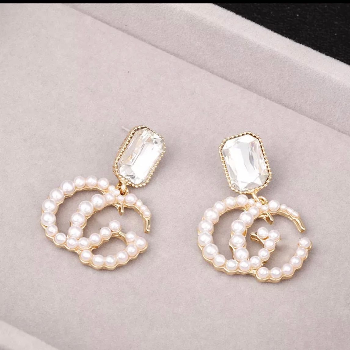 Gg pearl and gold earrings