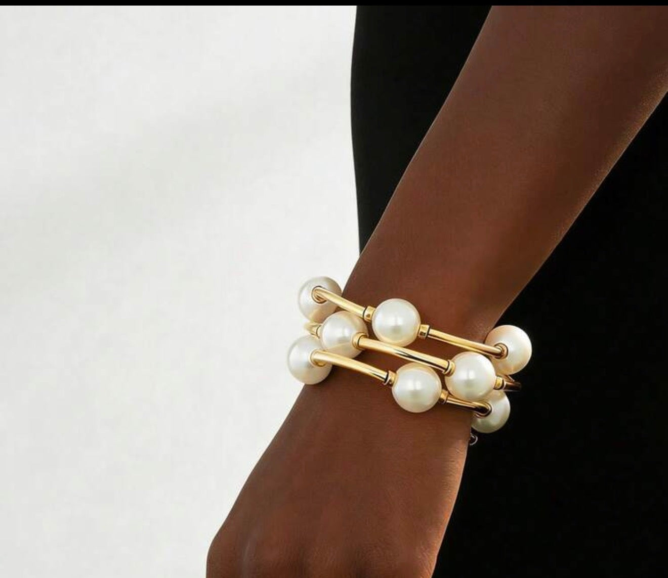 Vintage chunky pearl and gold bracelet set