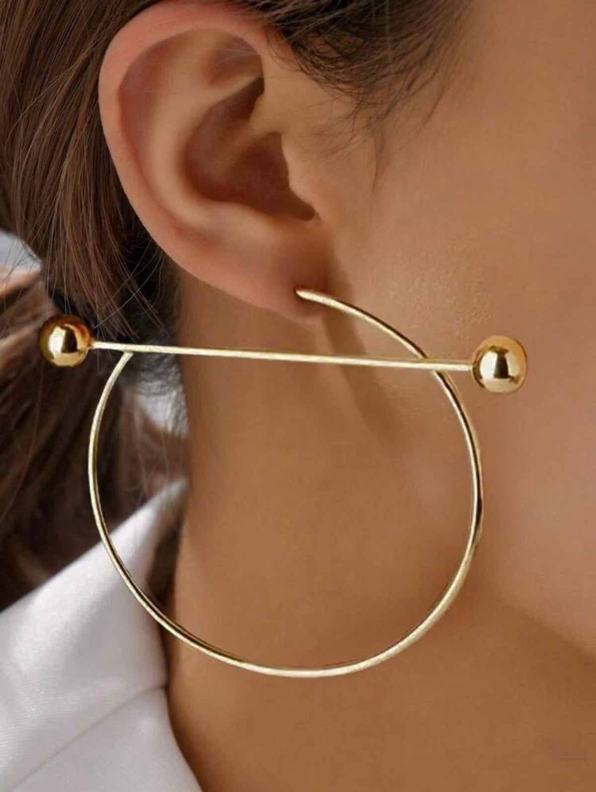 Round hoop earrings
