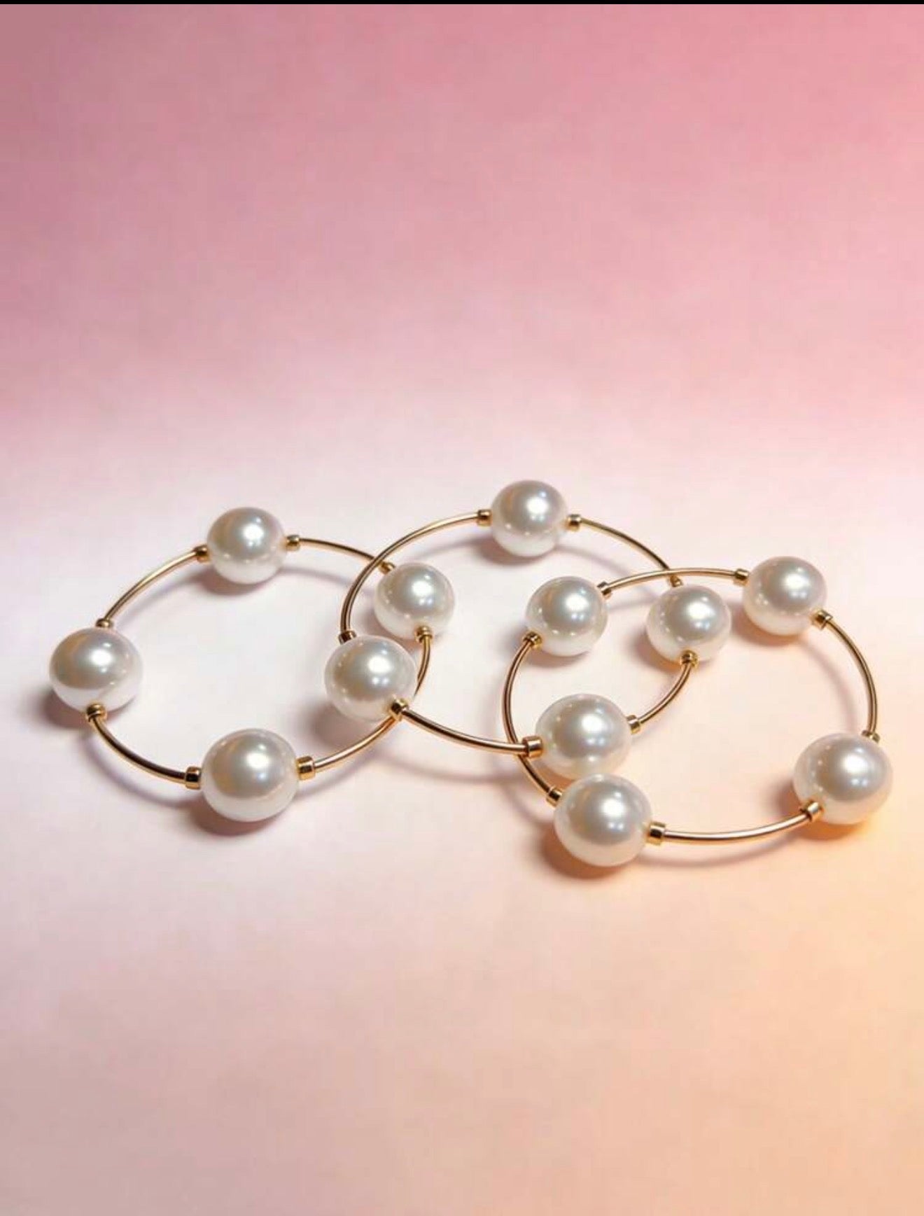 Vintage chunky pearl and gold bracelet set