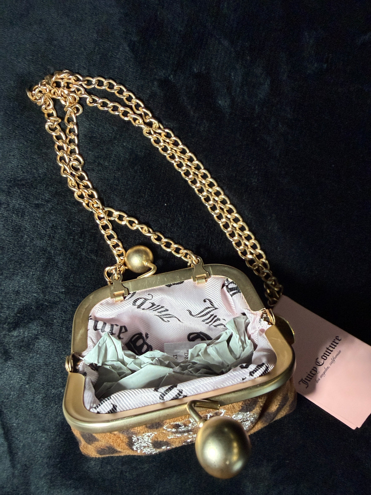 Juicy couture kiss lock